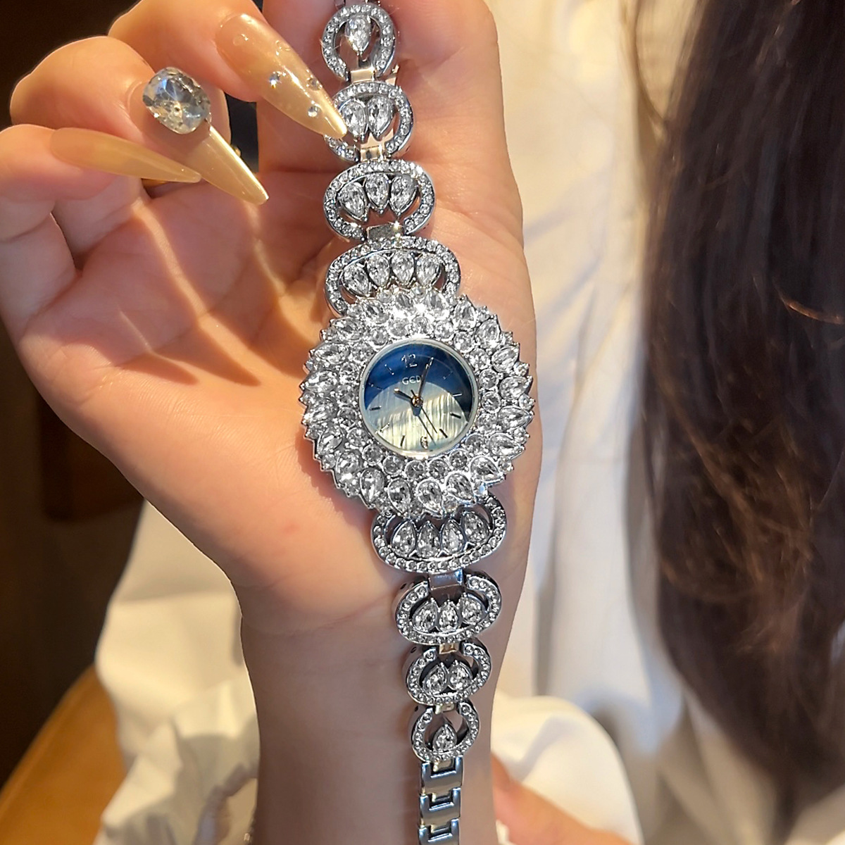 Montre-bracelet UTHAI CQ443 po - Luxury Watch Girl avis et prix