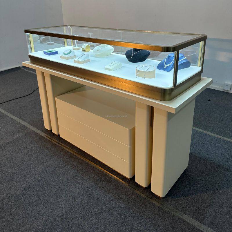 Vitrine de présentation de mon - Luxury Watch Exhibition avis et prix
