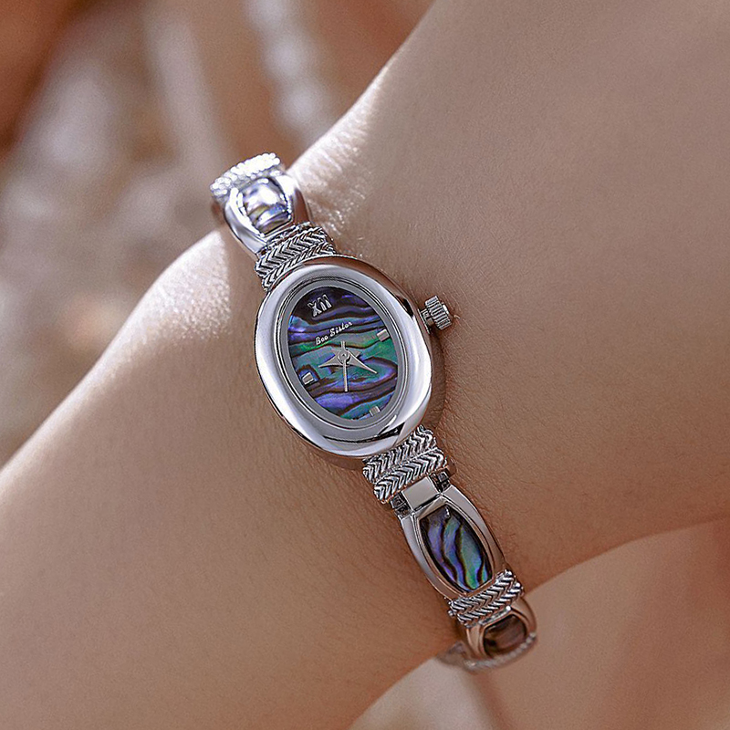 Cadran ovale femmes Bracelet m - Quiet Luxury Watch avis et prix