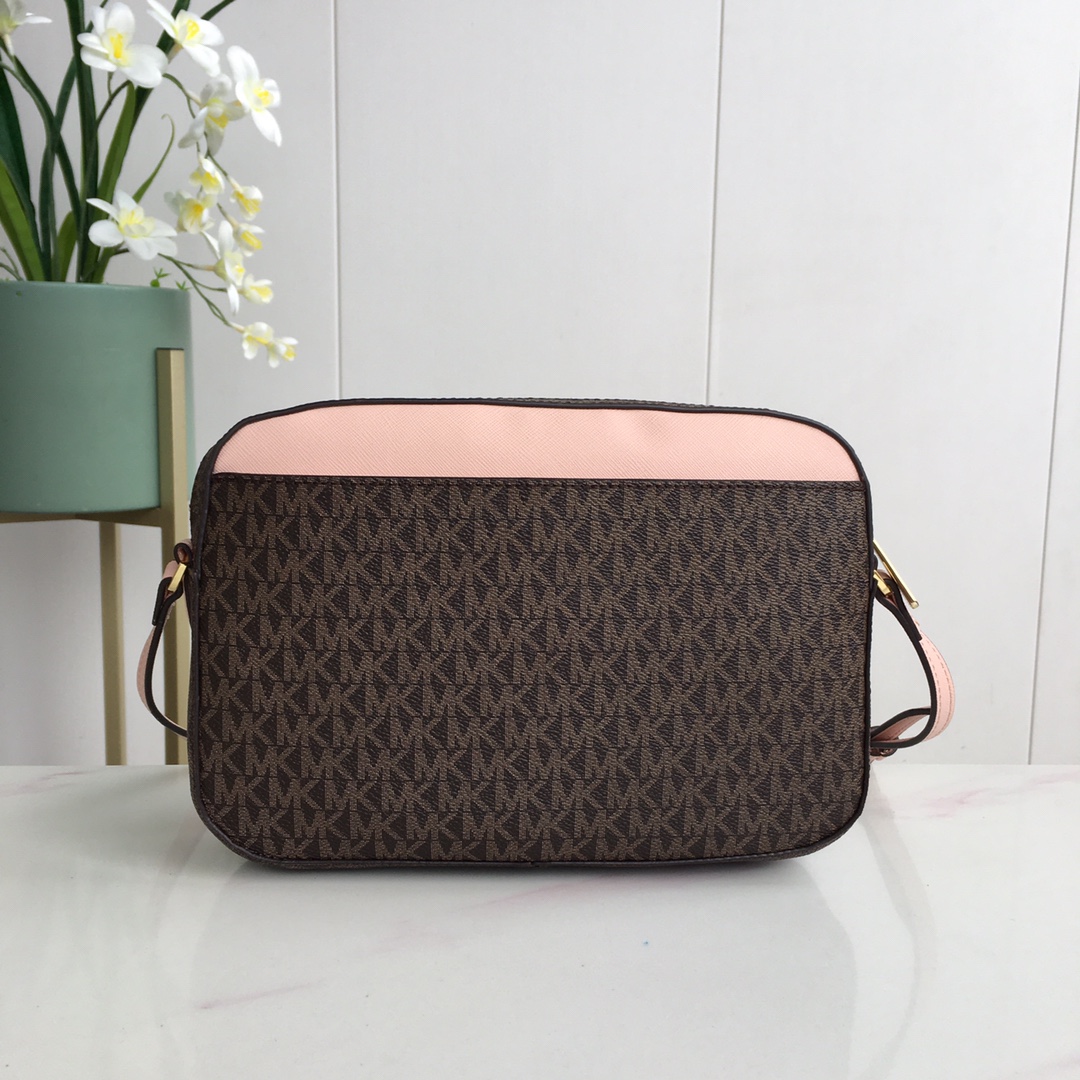 Michael Kors – sac à bandouliè - Luxury Watch Girl avis et prix