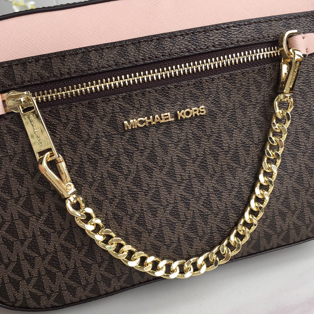 Michael Kors – sac à bandouliè - Luxury Watch Girl avis et prix
